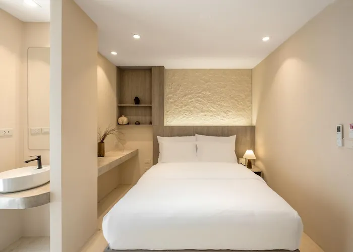 Siam Escape 3*
